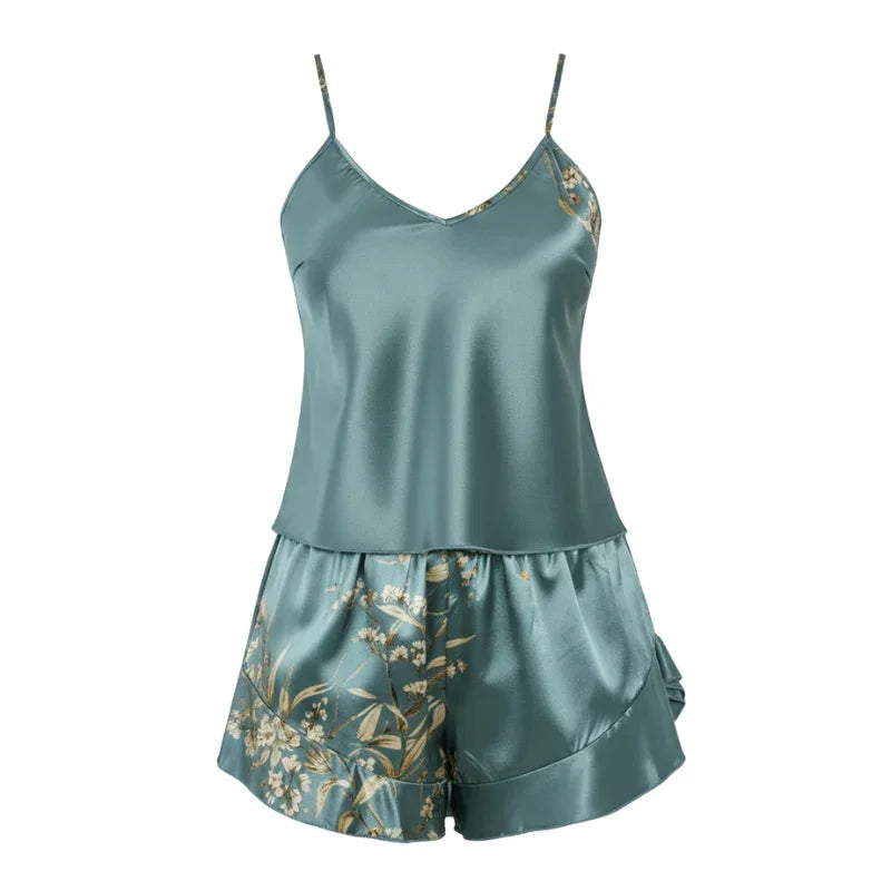 Babydoll de seda con corte sutil y acampanado