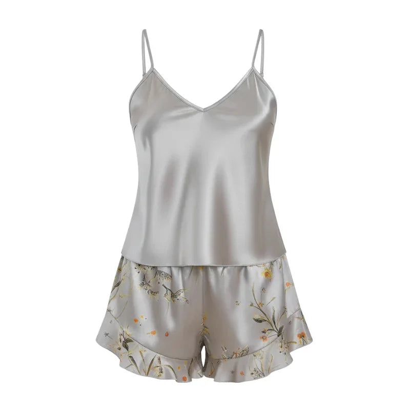 Babydoll de seda con corte sutil y acampanado