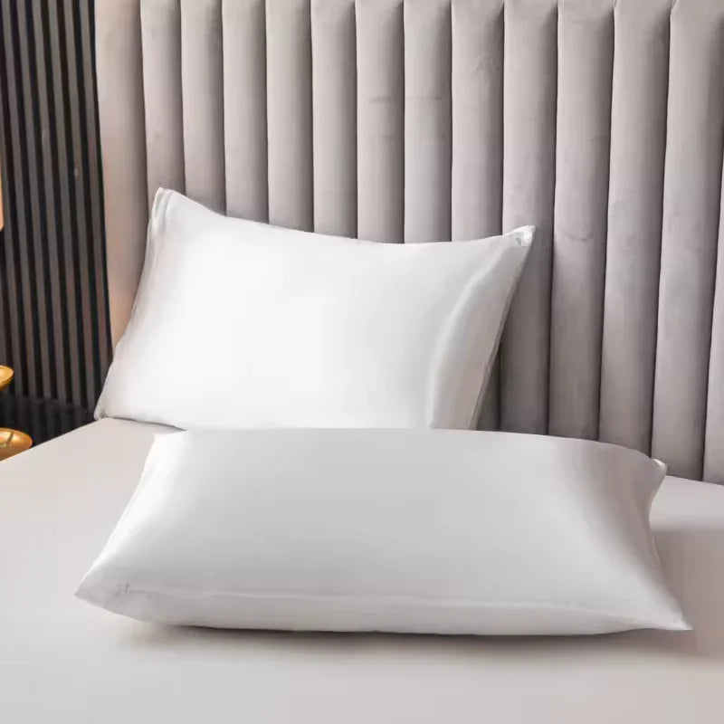 Premium beddengoedset met pluche dekbed en zijdezachte textuur