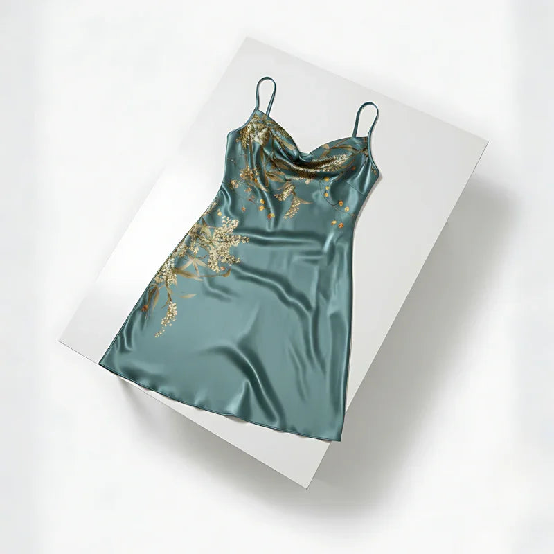 Camisón de seda con estampado barroco de largo medio