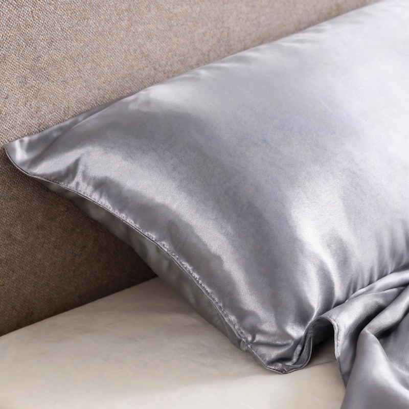 Pillowcases in Satin with Cooling Sensation