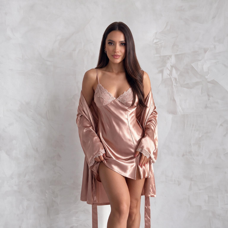 Silky Captive – Elegant Lace Sleepwear Duo - Light Pink